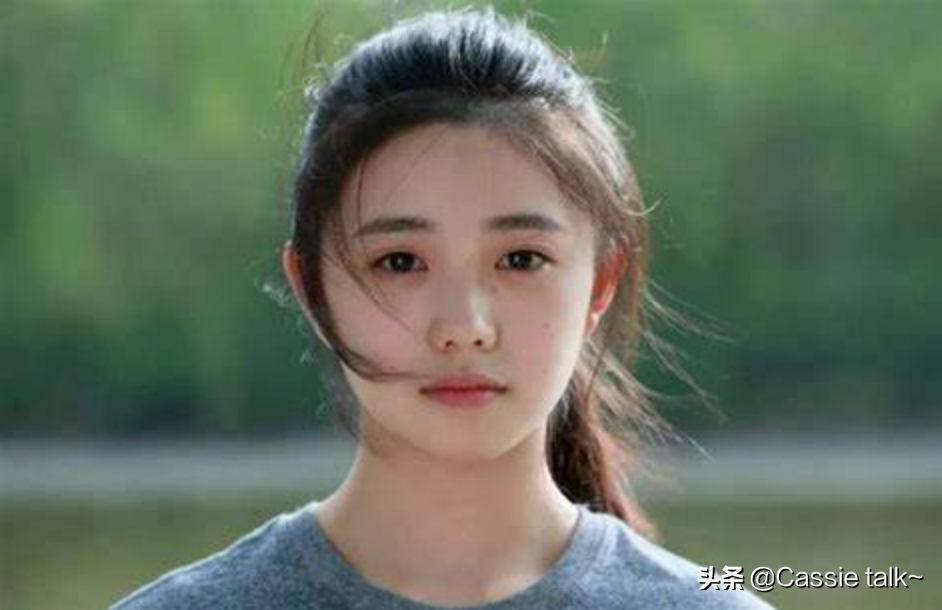 明明国师后盾、资源加持、相貌不凡，为什么大家却都讨厌刘浩存？