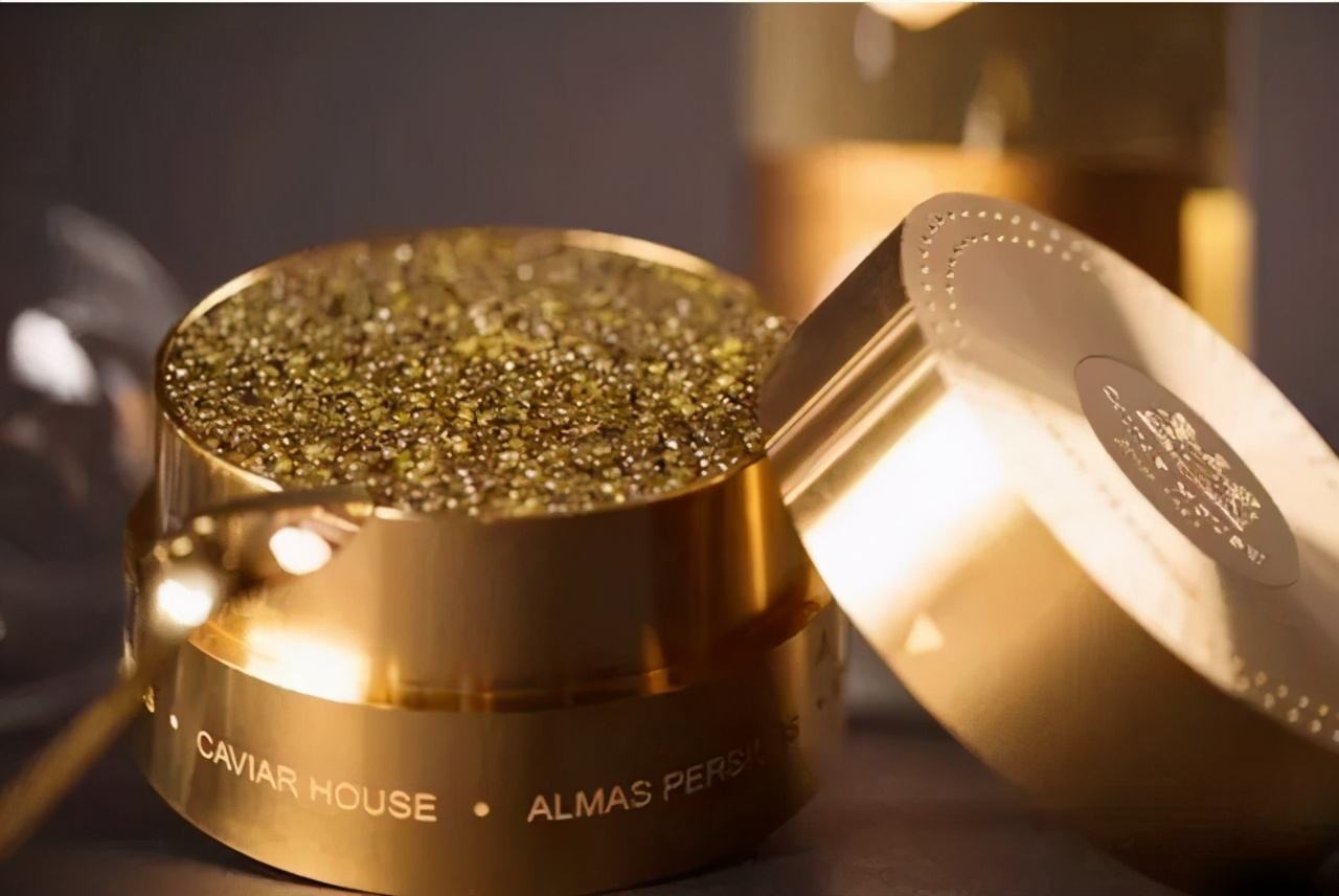 第四名-艾玛斯鱼子酱(3.2万美金约为20.4万人民币)