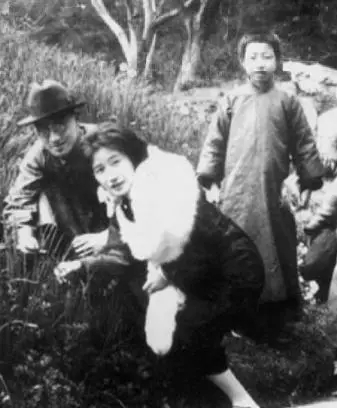 心痛！MU5735空姐丈夫得知飞机出事，一句“你等我”让人瞬间泪目