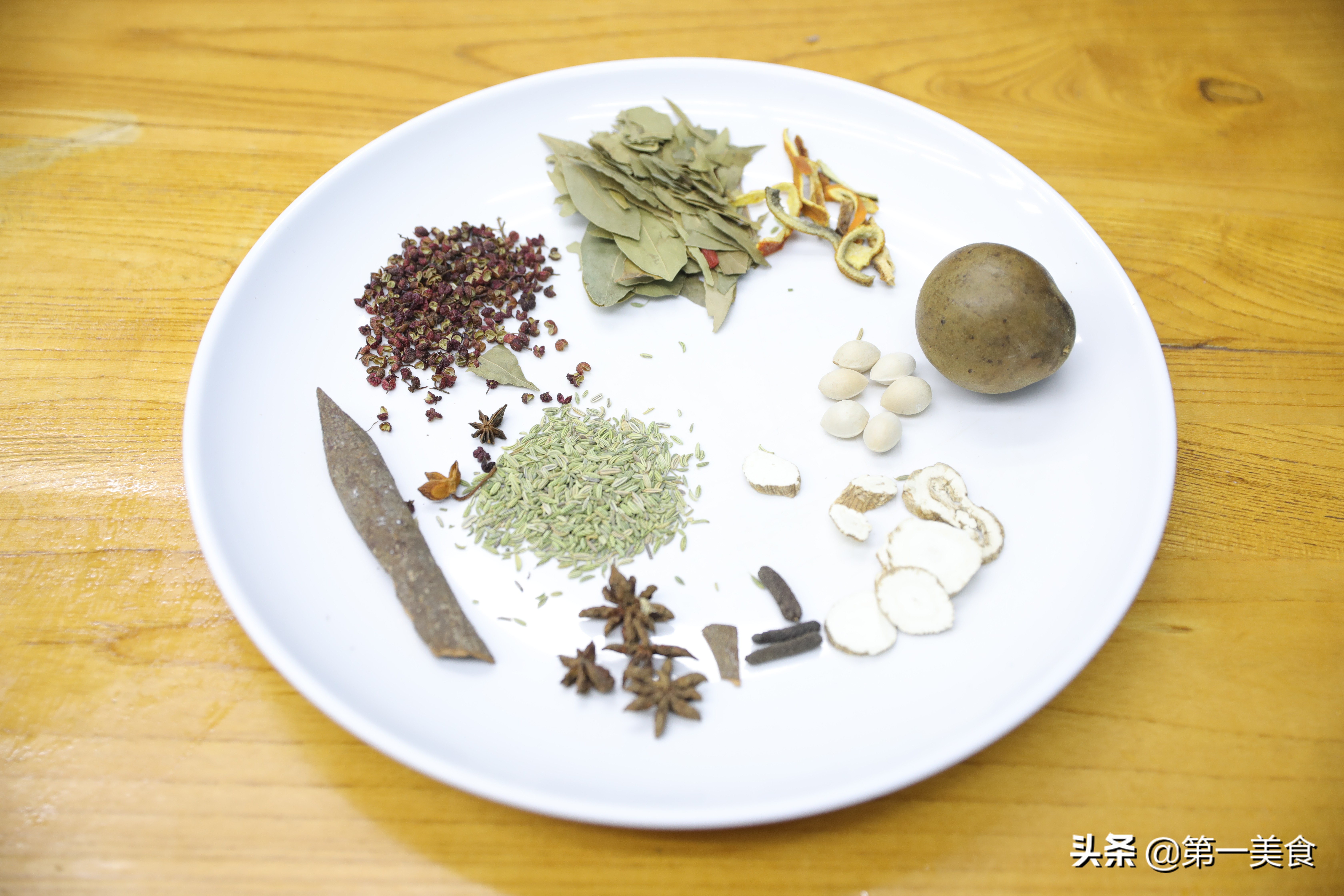 3.8女神节！建议女人：不论贫富，8种食物该吃就吃，别老想着省钱