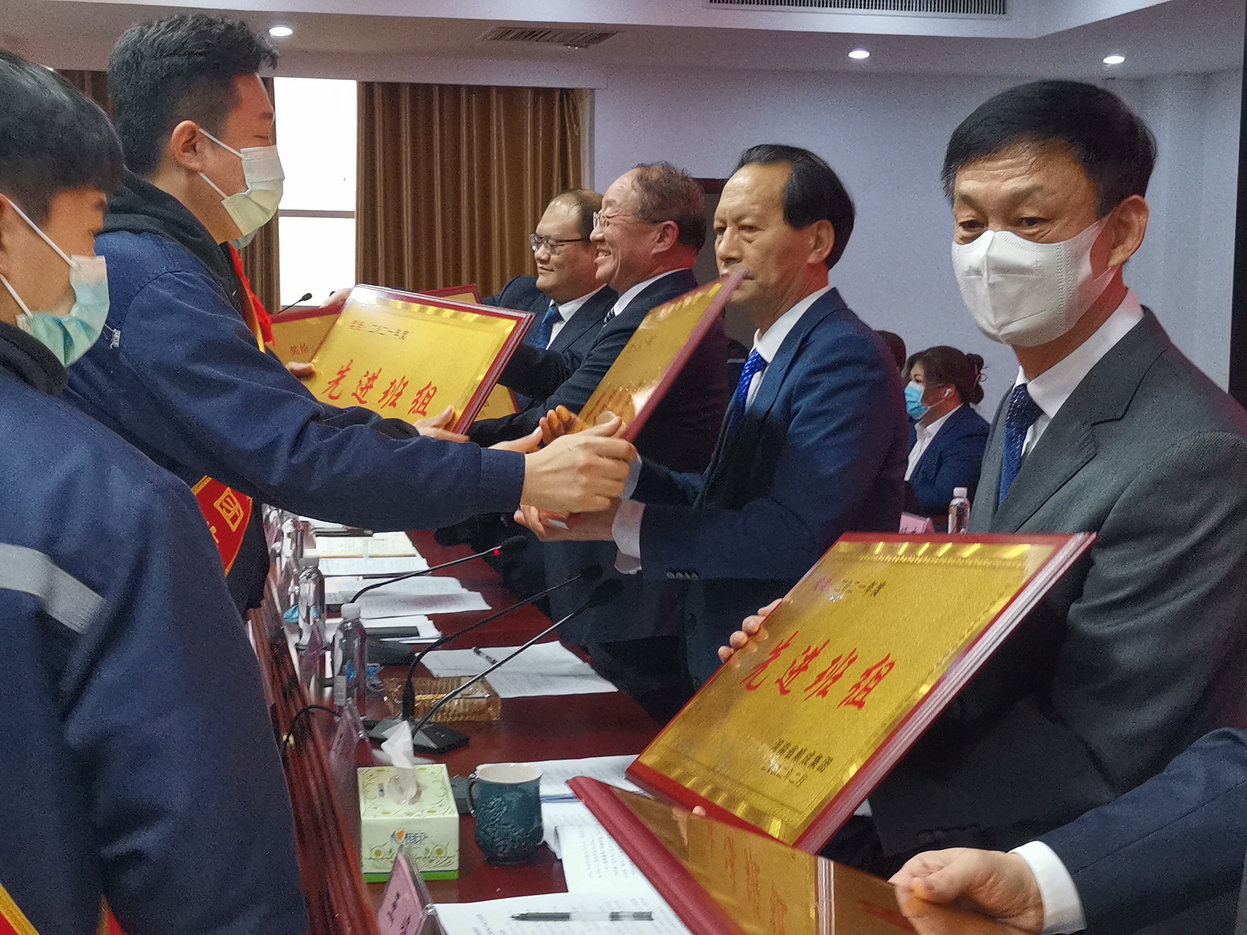 河南顺成集团召开2021年度总结表彰暨2022年度工作安排会议