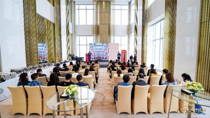 澳门伦敦人闪耀亮相“重庆澳门周”大型路展