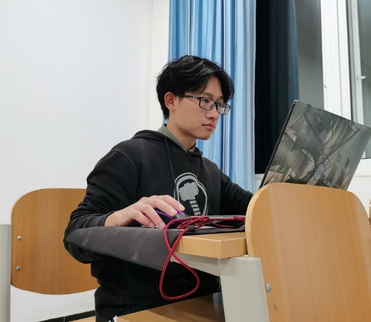 武术第一名！保研985！四川这个“男神学霸”火了，颜值还很高！