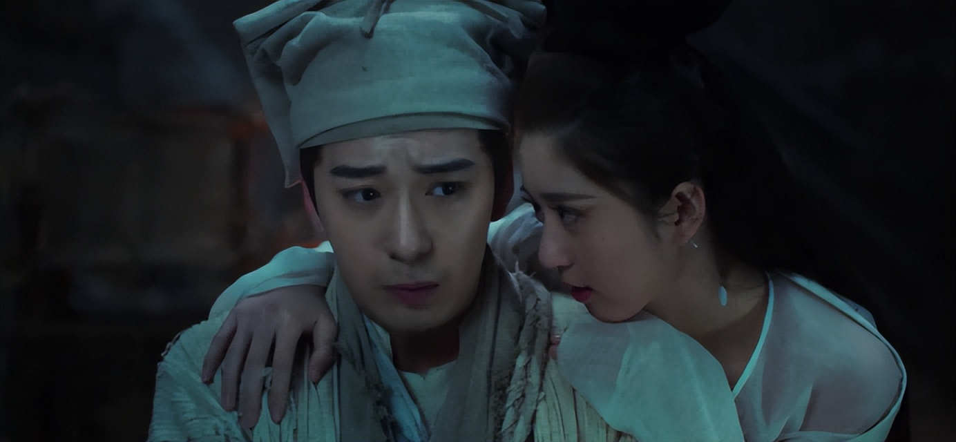 同样是演白面书生，把张国荣、任泉和佟梦实放在一起差距就出来了