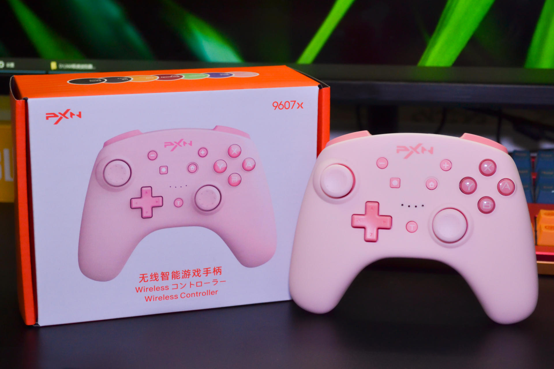 少女心樱花粉糖果色登场 莱仕达PXN-9607X SWITCH手柄