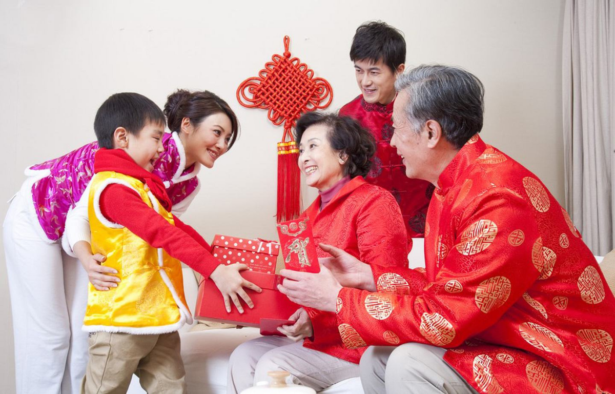 给孩子特别的新年礼物（给孩子最好的新年礼物是什么）