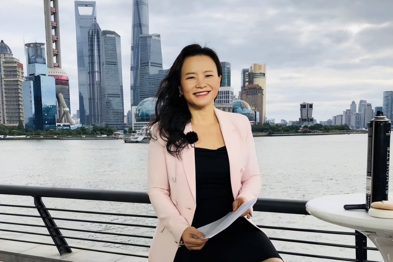 女主持成蕾潜伏央视20年,帮助澳美对付中国!因口误暴露身份