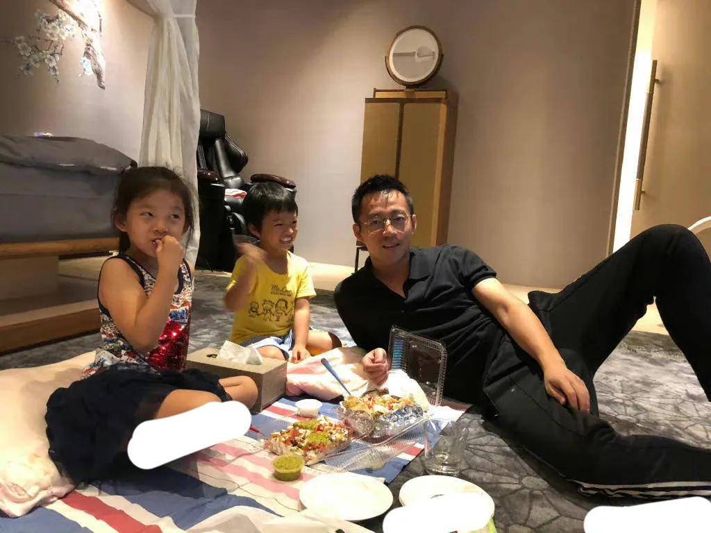 具俊晔结束隔离第一天：选择不见大S妈妈，岳母和女婿关系很微妙