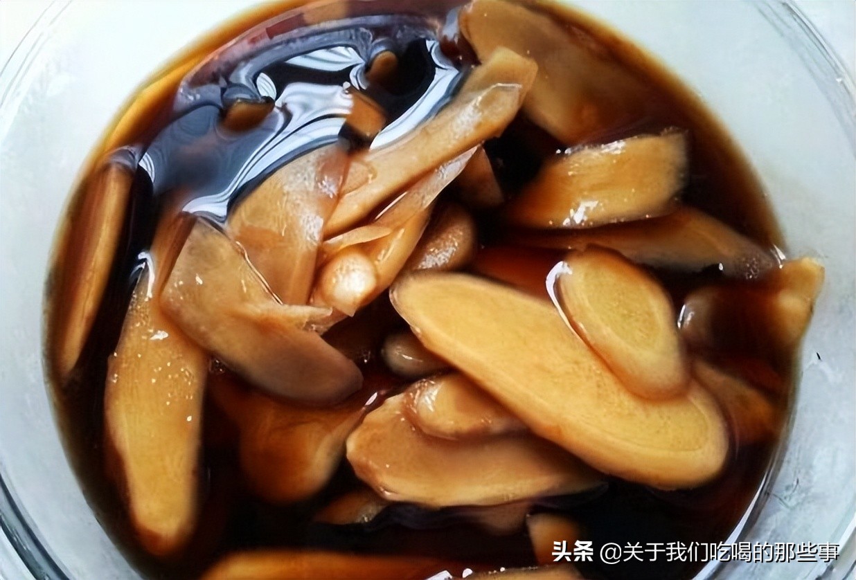 姜用醋泡一泡，好处花钱买不到，太奶奶的养生秘诀，95岁身体倍棒