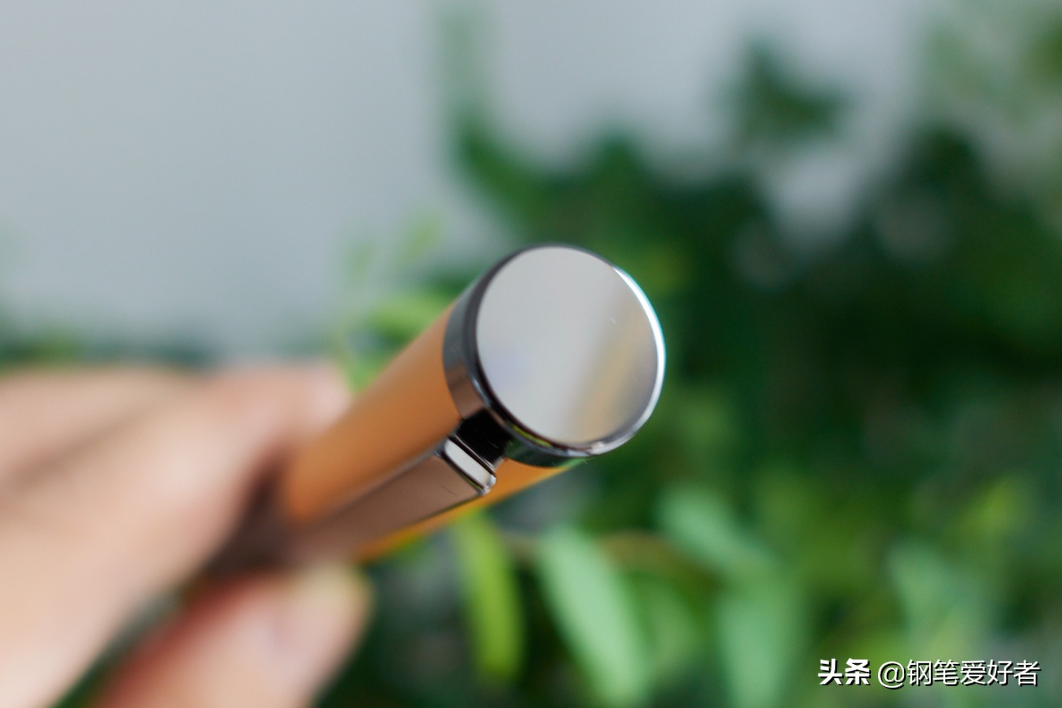 国产钢笔发展的新路子？萧伯纳灯塔系列钢笔评测及国产钢笔发展