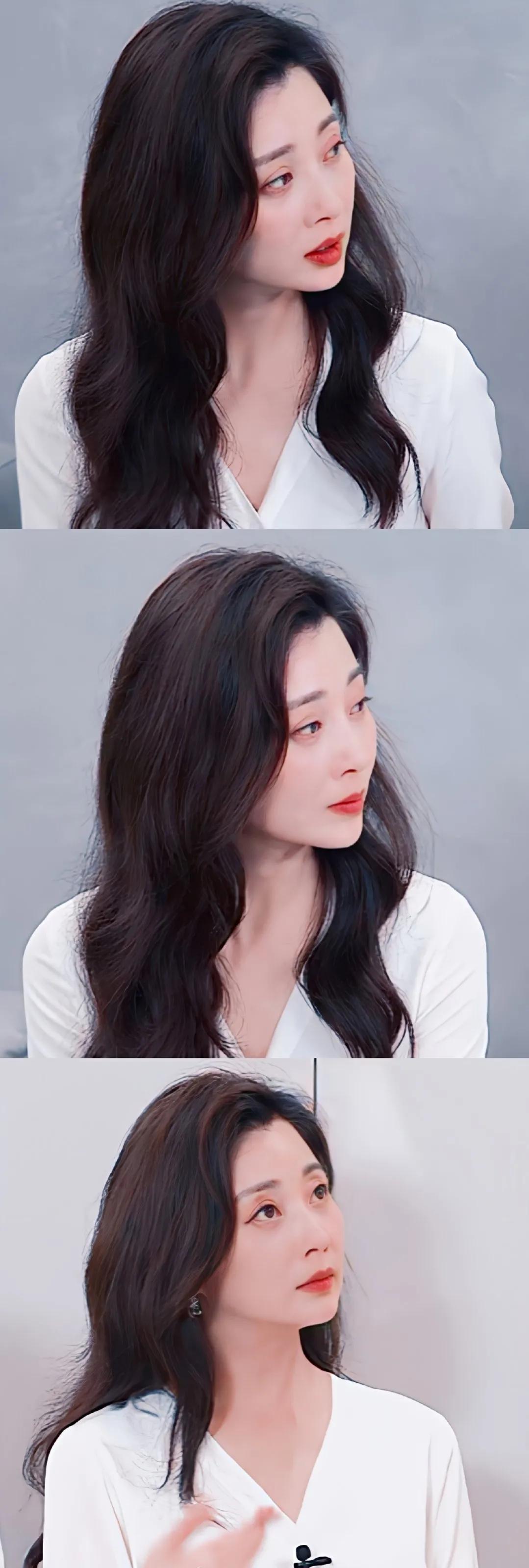 殷桃好有成熟魅力呀，姐姐真的很让人心动