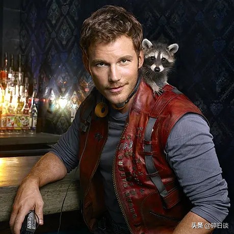 影视人物志《克里斯·帕拉特》逆袭成功表演风趣幽默的漫威星爵