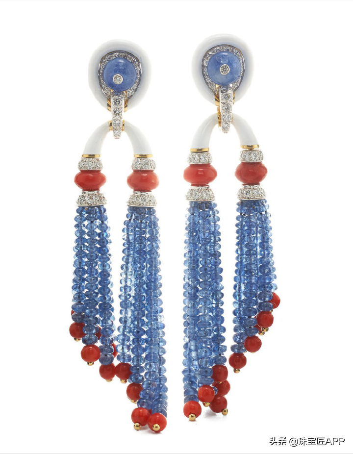 世界顶级珠宝品牌，曾霸屏美国珠宝界，他是天赋异禀的珠宝鬼才