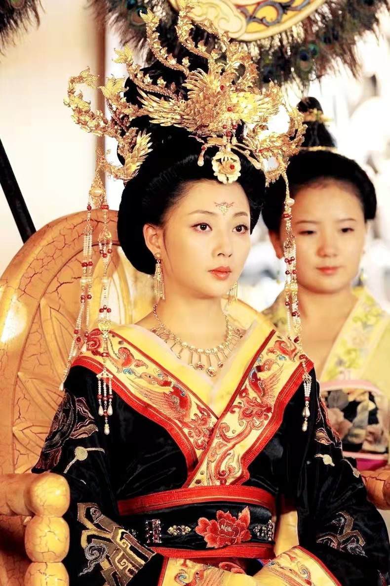 同为唐朝古装剧，为何《风起洛阳》被吐槽，殷桃烂剧却口碑逆转？