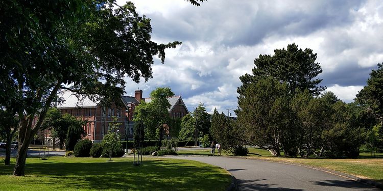 加拿大维多利亚皇家艺术学院与东方艺术研究中心合作