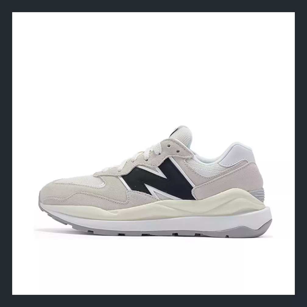 百搭鞋子推荐（冬天女士什么鞋百搭）