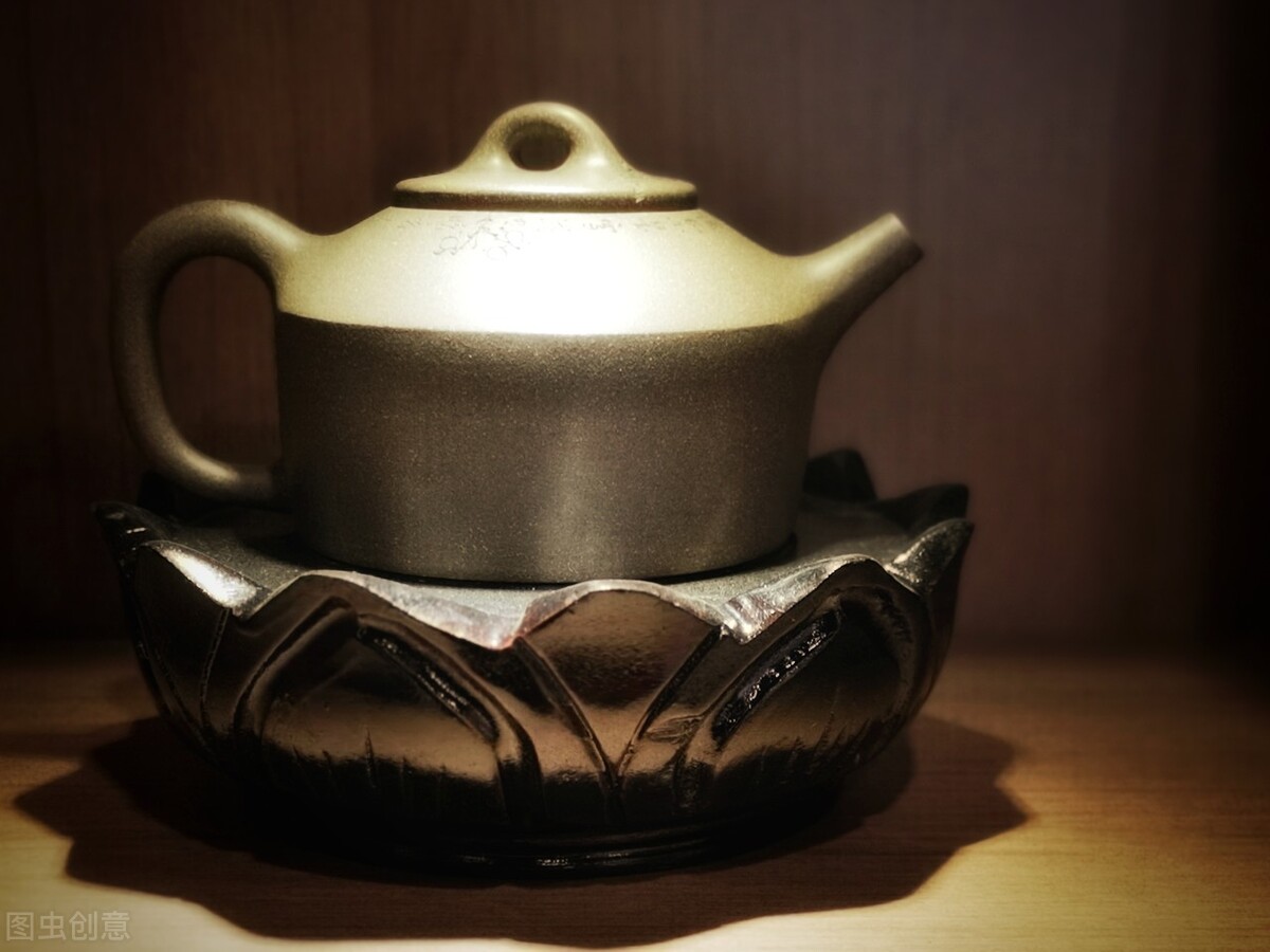 挣脱了&ldquo;小罐茶&rdquo;的牢笼，小罐茶还是小罐茶吗？