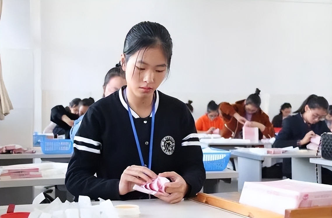 大学毕业才知道，高考数学成绩偏低的考生，不适合报考哪些专业