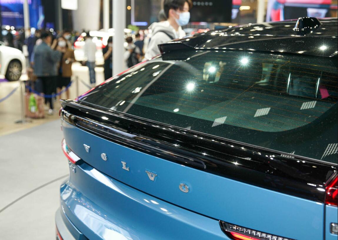 XC40电动版的轿跑兄弟，沃尔沃C40电动车亮相广州车展