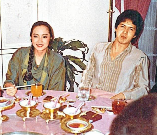 “离婚后至今单身”的10位女星，各有各的心酸，最长的已单身43年