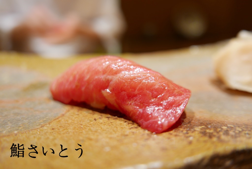 品味藝術品，置身碧海藍天試駕極星1