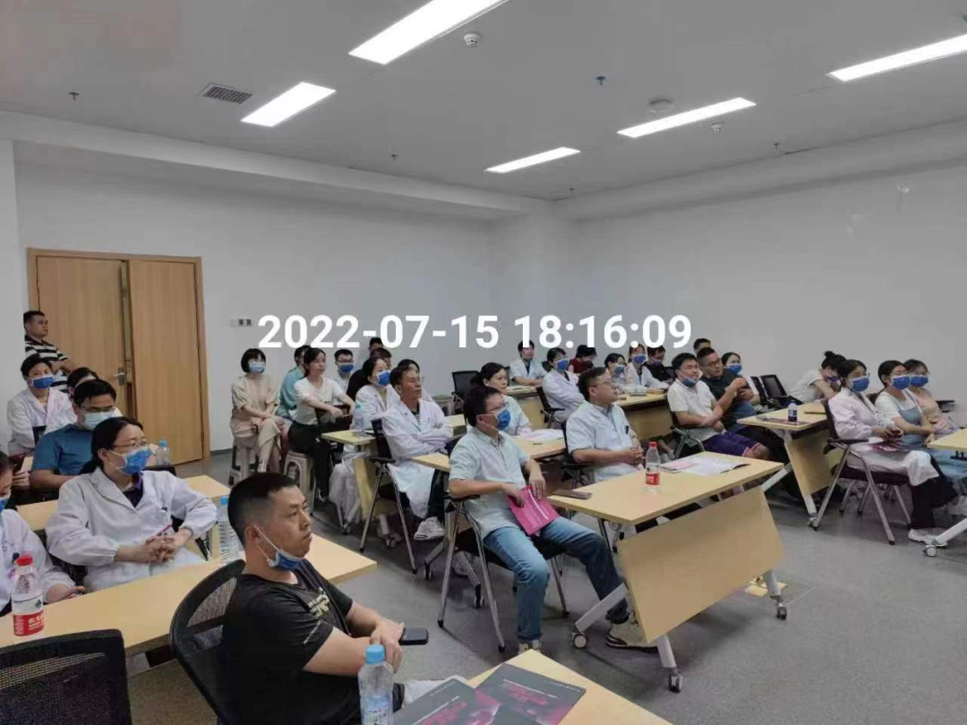 江西省人民医院影像科开展对比剂不良反应应急演练