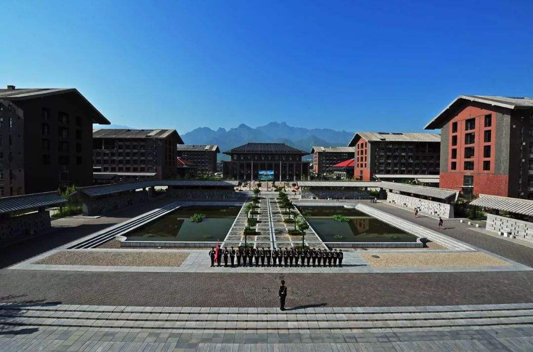 西安建筑科技大学：除了建筑土木类本科专业，还有什么专业不错？