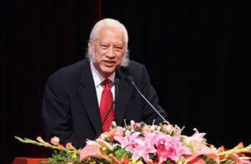 中国如何处理印尼屠侨，广东人收养印尼弃婴，这背后有何故事？