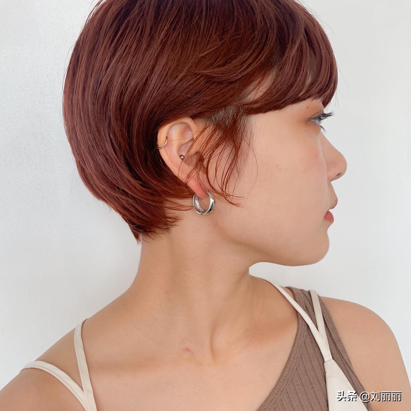 五月新时尚发型15款,好看瘦脸有个性,看到都想试一试