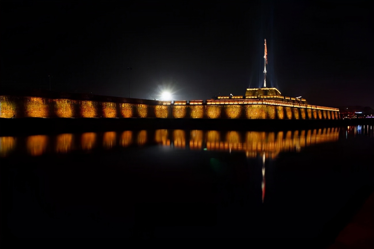 这些美轮美奂的全球城市夜景，可持续很久很久……
