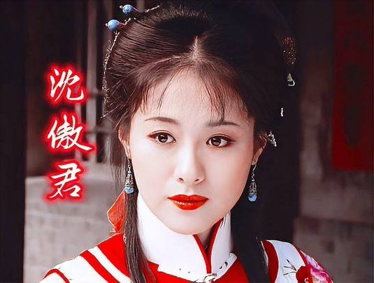 古装VS现代堪称“换头”！多演点古装戏吧，我能磕一辈子