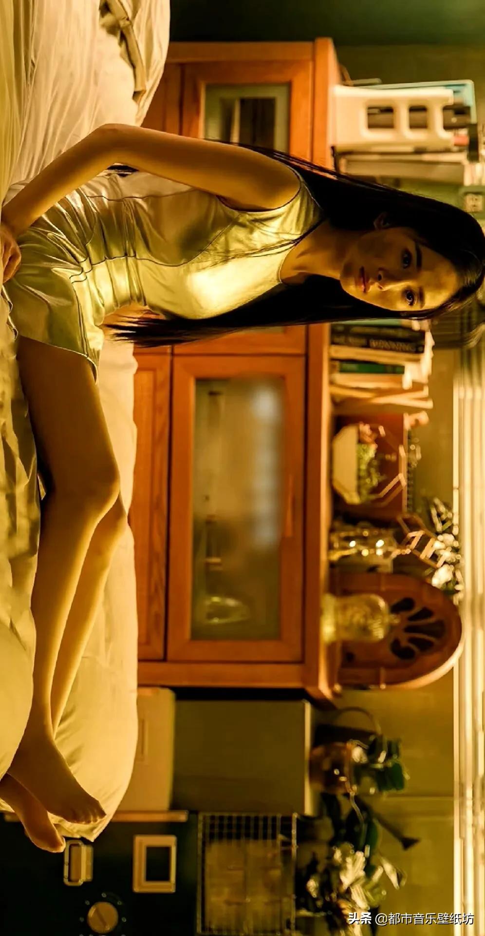 杨幂高清时尚穿搭美图壁纸精选