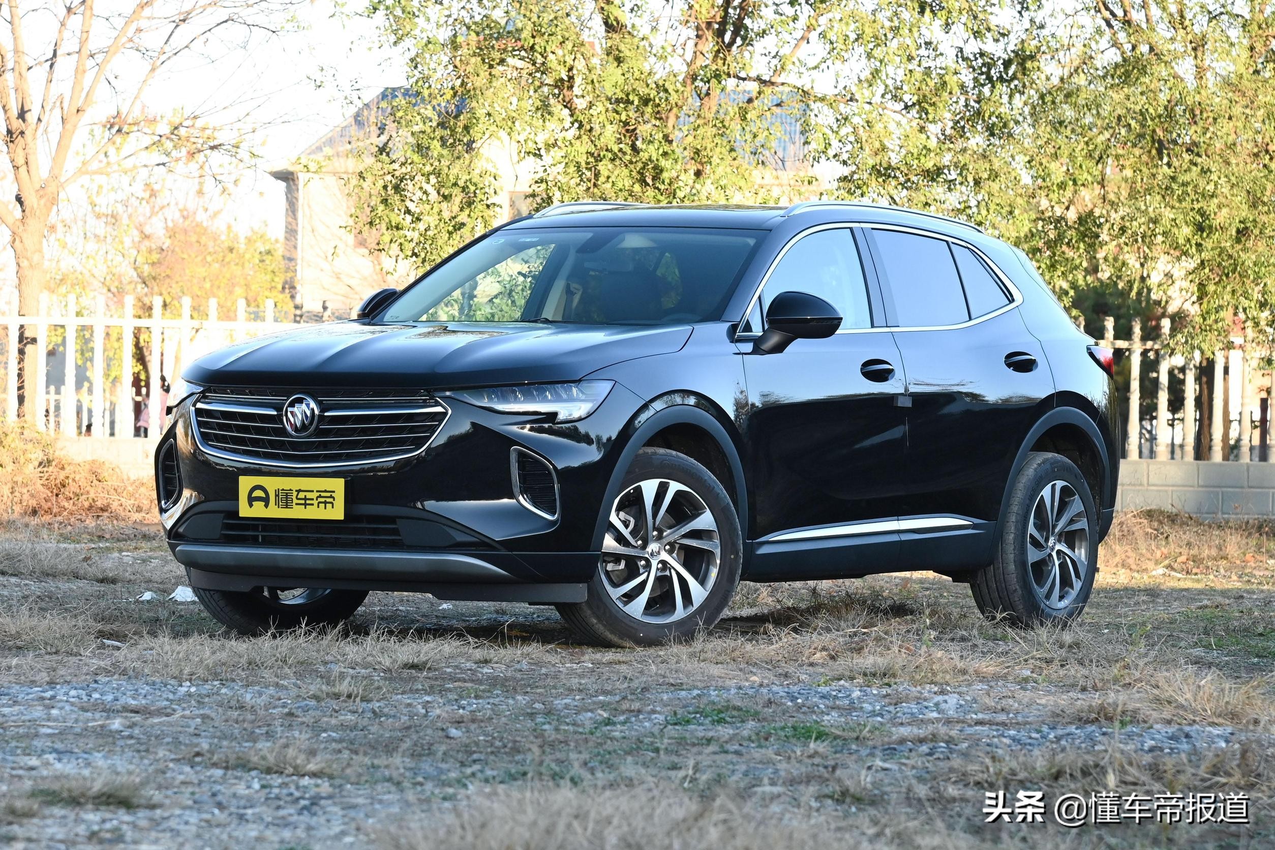 别克新款车型上市，豪华配置引领中级车市场