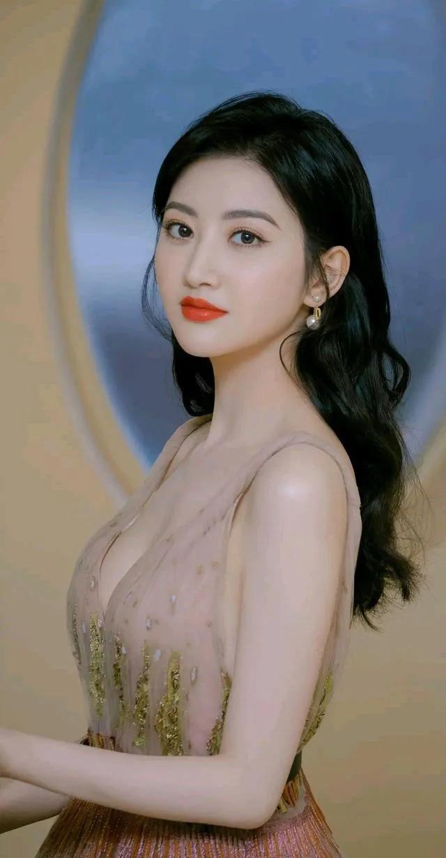 景甜，清纯甜美型女星