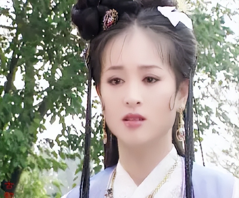 “歪瓜裂枣”别硬演公主，这9位女星告诉你，什么才叫金枝玉叶