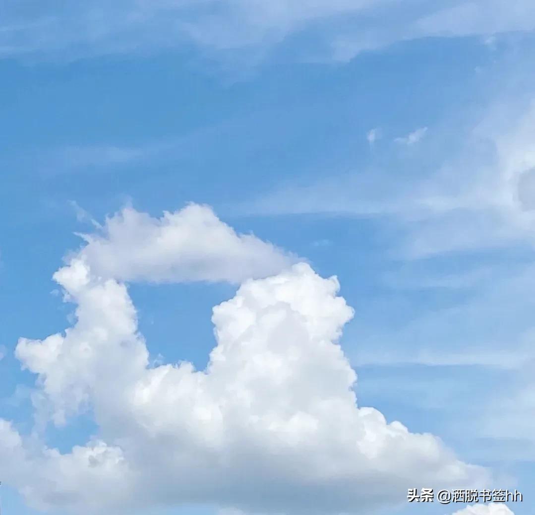 关于天空的朋友圈文案分享