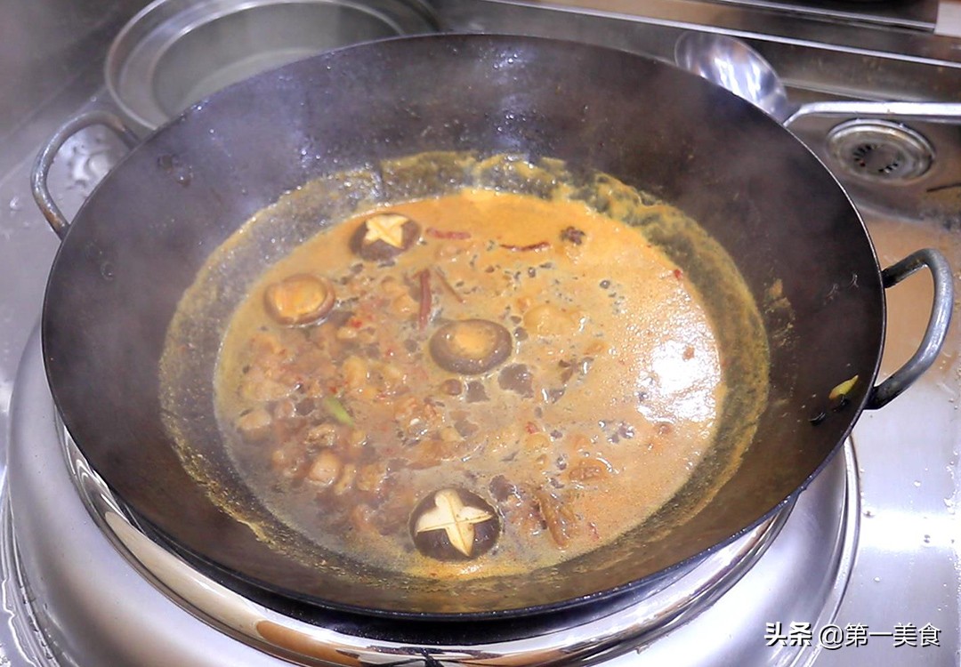 5道简单焖饭，饭和菜一锅出，简单几步就能上桌，下班到家做刚好