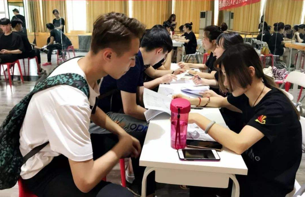 燕山大学不被大家熟知？其中一些专业还不错，值得学生们报考