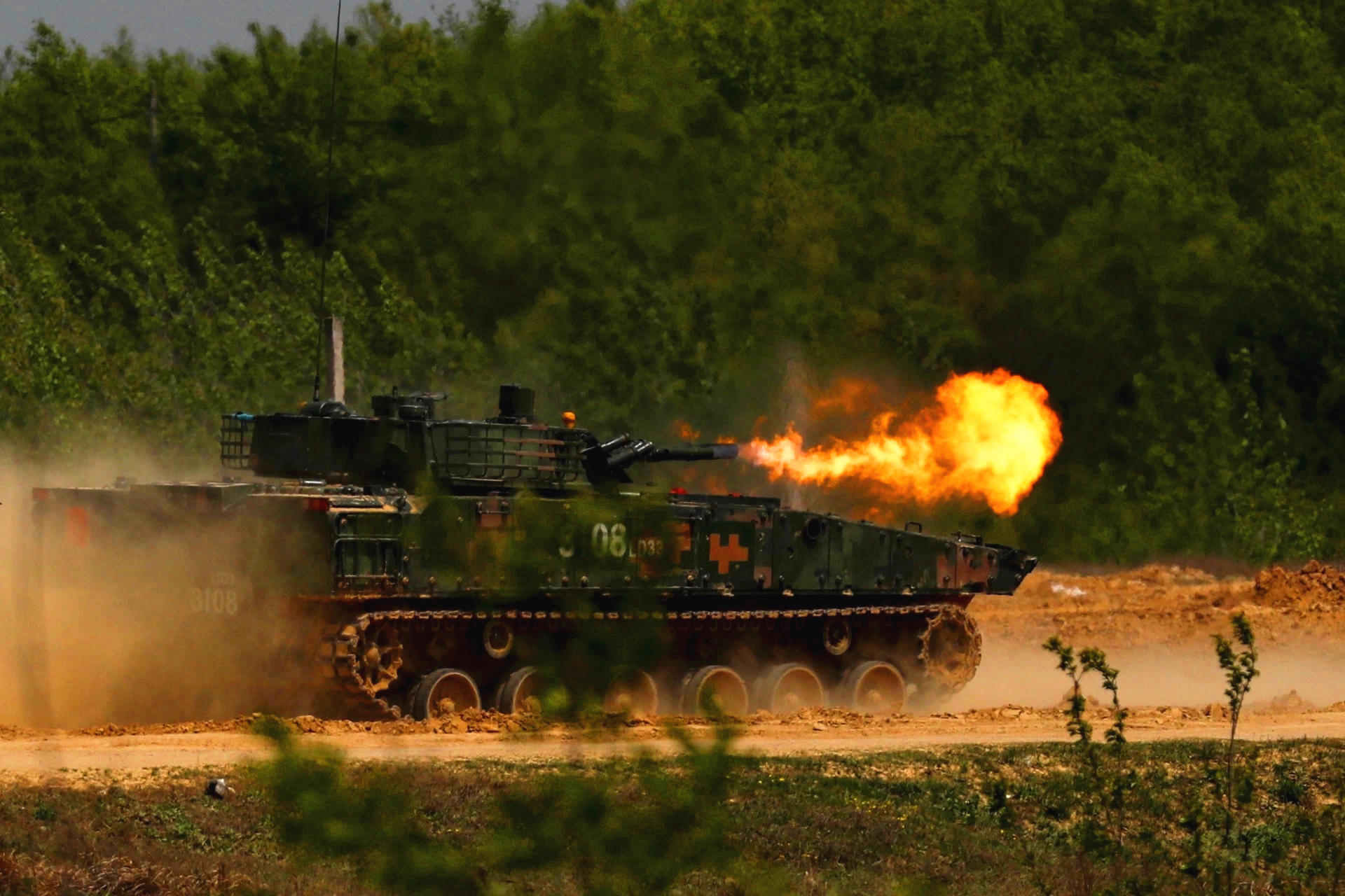 要和我国陆军正面刚，美军打造重型突破师，精确分析其实威胁不大