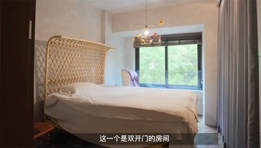 杭州姑娘买下87㎡“怪房”，自己爆改成复式！网友：这是别墅吧