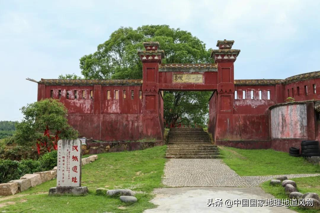 丫霸福州,爱拼泉州,毋惊大田,“上天入海”的福建,有多猛?