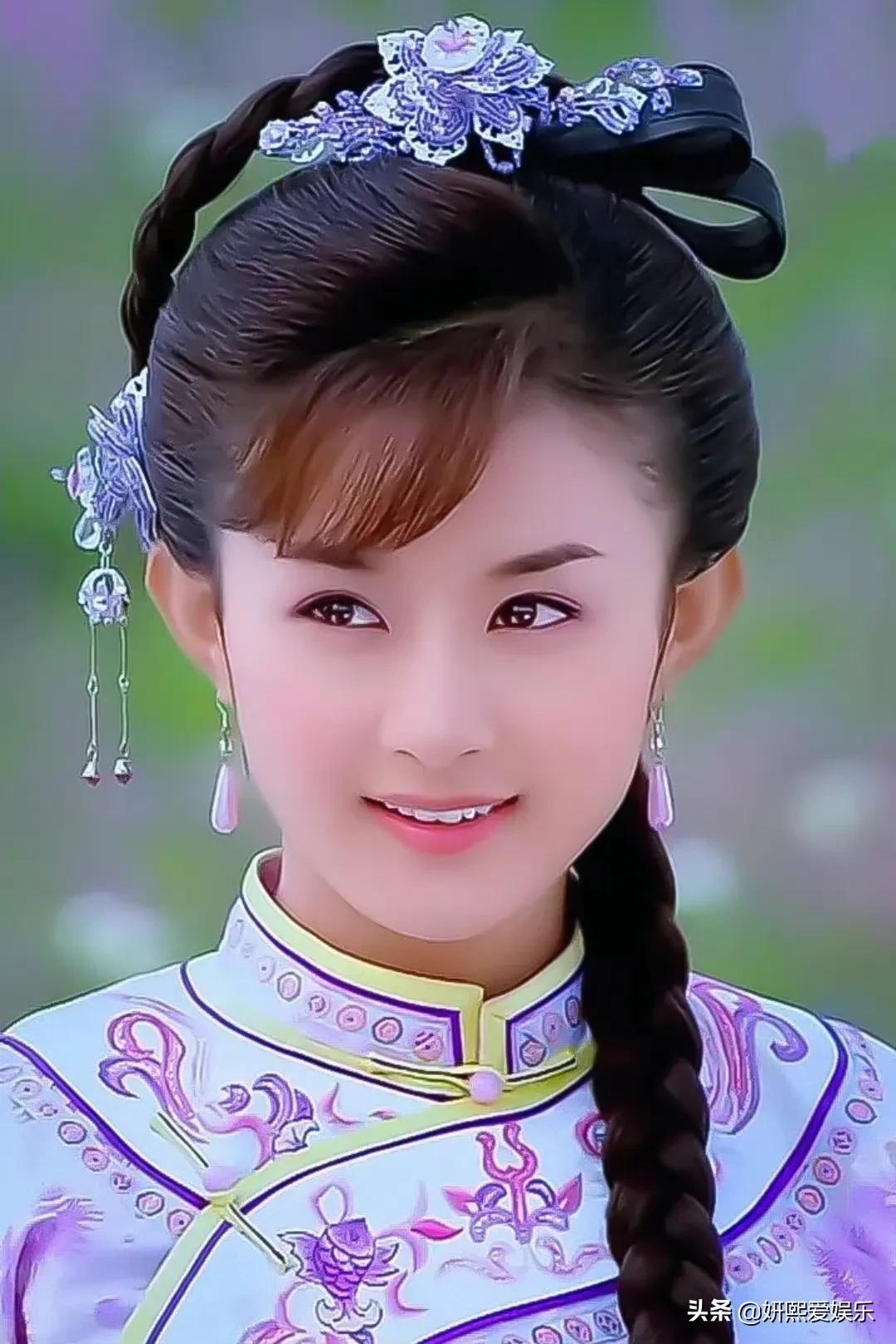 赵丽颖，清纯甜美，俏皮灵动