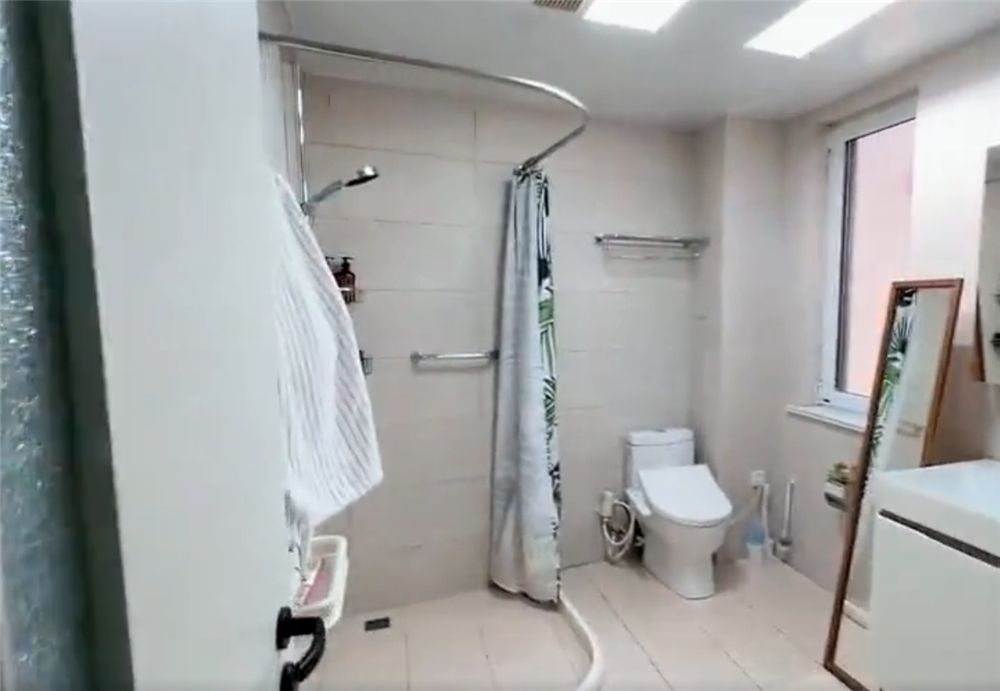 一对00后夫妻的家：全屋明亮又通透，这住起来也太舒适了吧