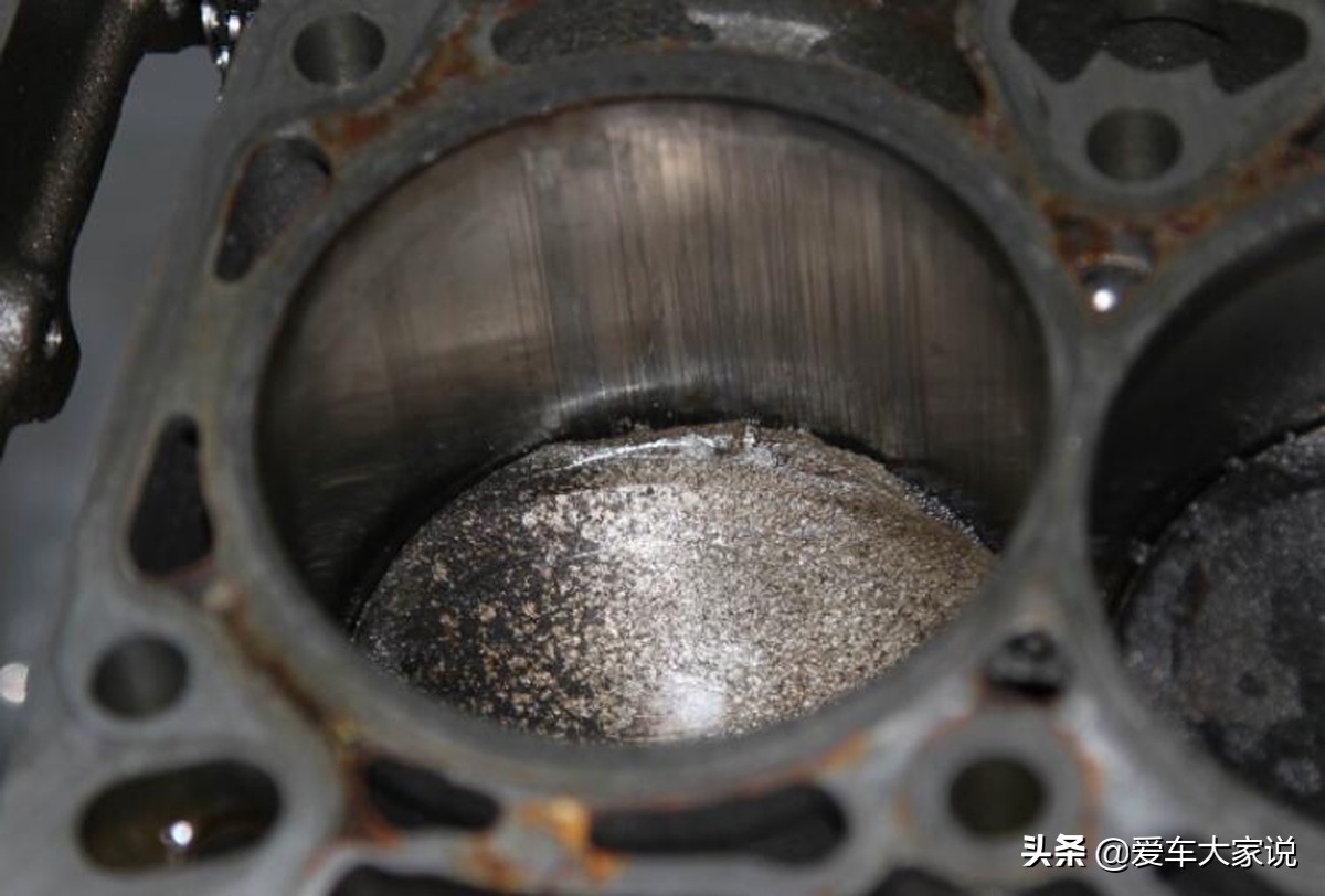 1,燃烧室积碳清洗