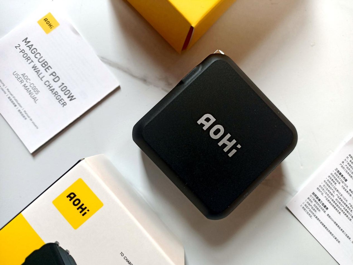Aohi Magcube 100W氮化镓|饼干大小的100W快充，让你工作生活两不误
