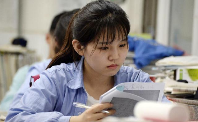 中考和高考哪个早（初中三年里）