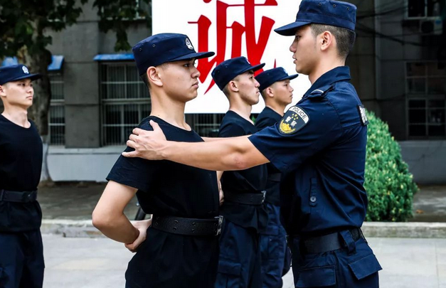 2022警校招生有新规，政审环节或将放宽，想当警察的学生把握机会