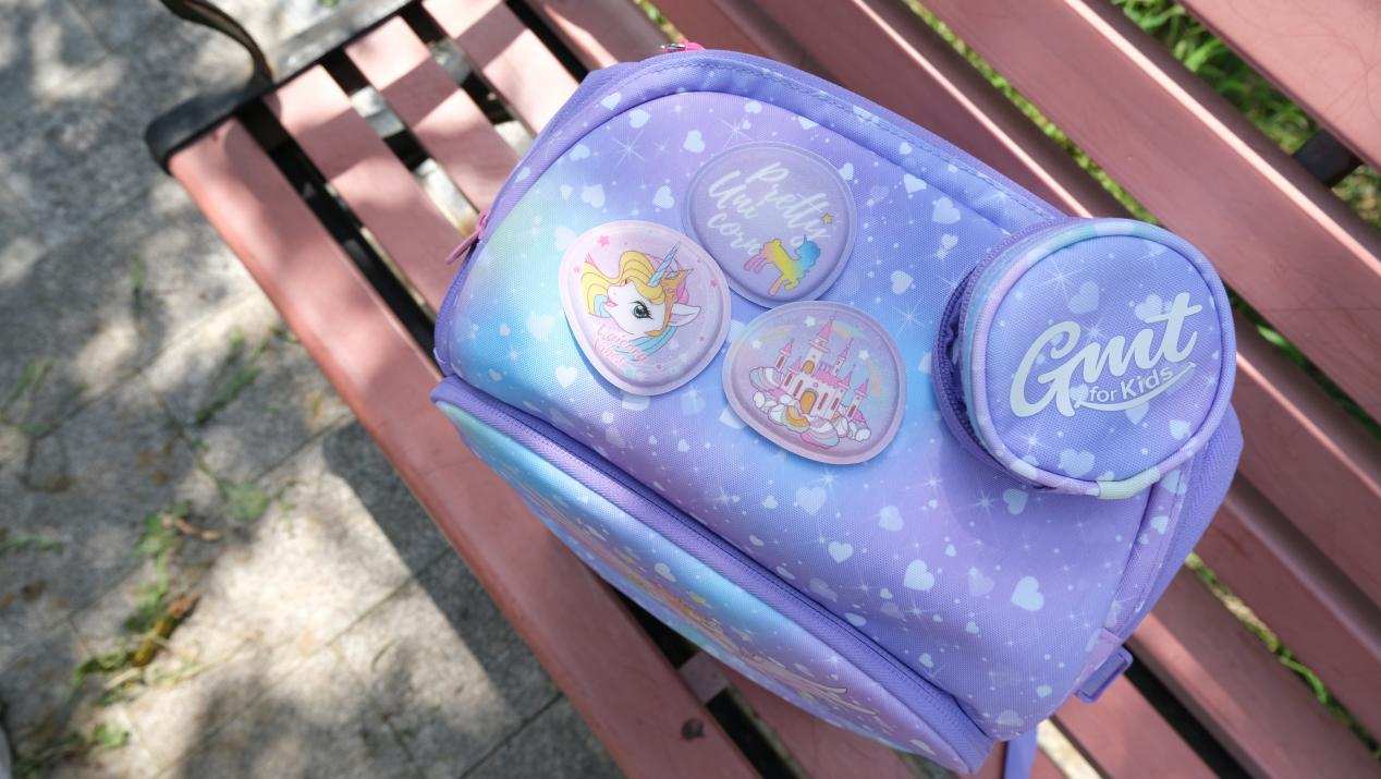 超轻自重、科学背负，陪伴孩子每一天，GMT for Kids小学生护脊书包