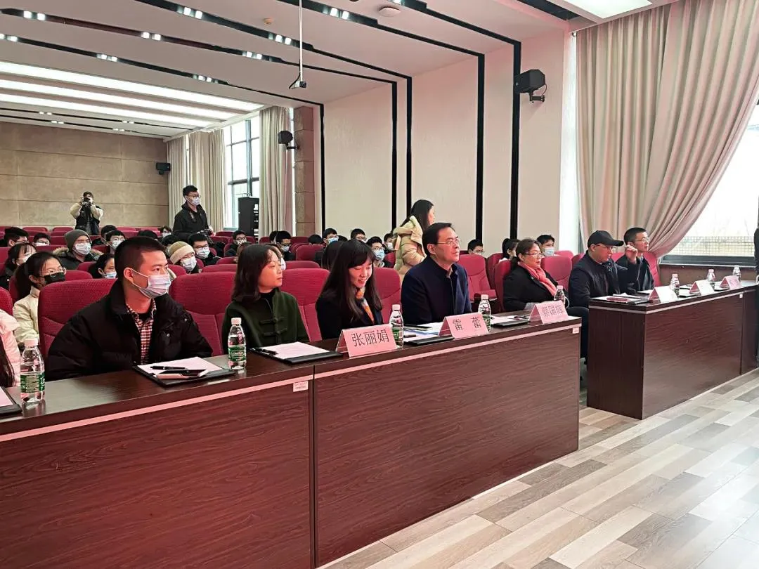 心系家国，爱育英才，人间印象在电子科技大学设立高校助学基金