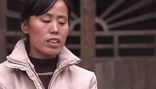 湖南农家发生怪事，10岁男童深夜发出诡异笑声，让父母束手无策